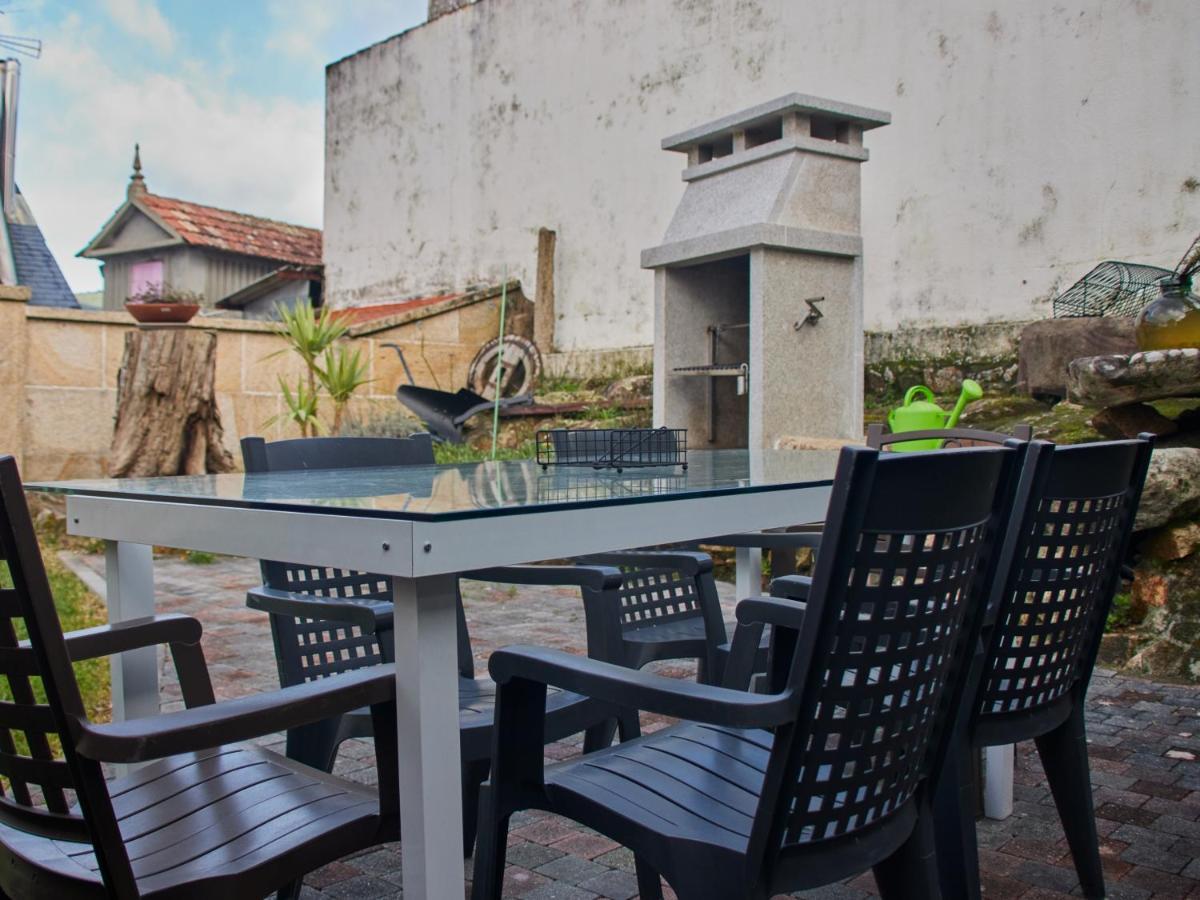 Casa A Coruxa Apartment San Salvador de Poio Luaran gambar