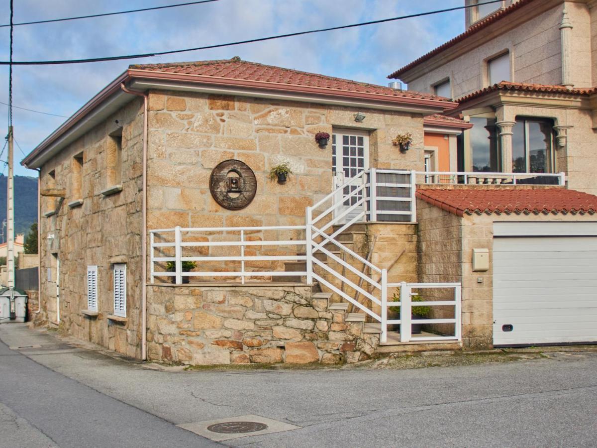 Casa A Coruxa Apartment San Salvador de Poio Luaran gambar